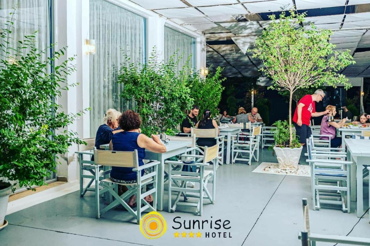 Sunrise Hotel Sarandë Exterior foto